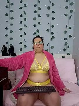 kiara scottt online show from January 2026 09:03:02 AM