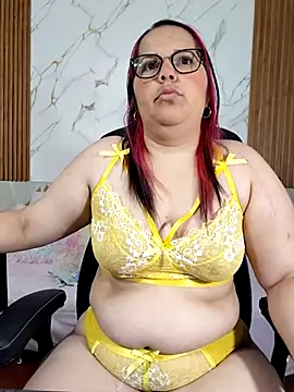 Snapshot of kiara_scottt chatting on June 2026 08:35:01 AM kiara scottt online show from June 2026 08:35:01 AM