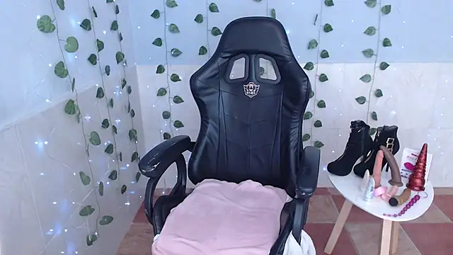 kiara scottt online show from March 2025 11:37:02 AM