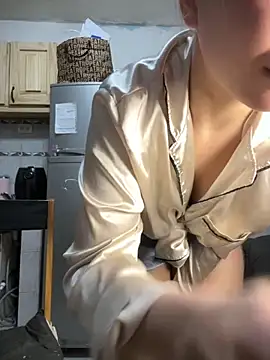 PEACHY439 online show from September 2025 04:29:02 AM