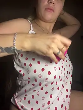 PEACHY439 online show from February 2026 06:25:01 AM