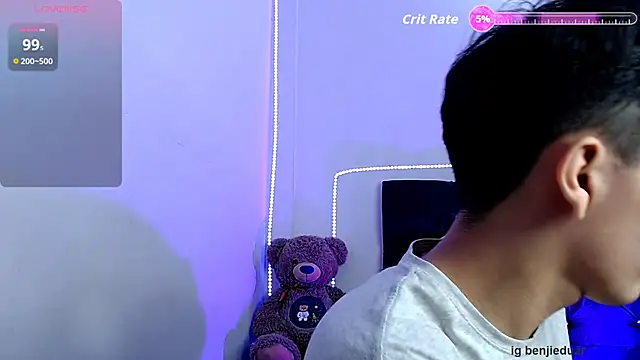 benji hoter online show from September 2025 05:51:01 PM