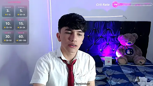 benji hoter online show from October 2025 04:17:02 PM