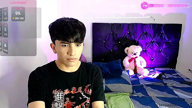 benji hoter online show from September 2025 09:33:02 PM