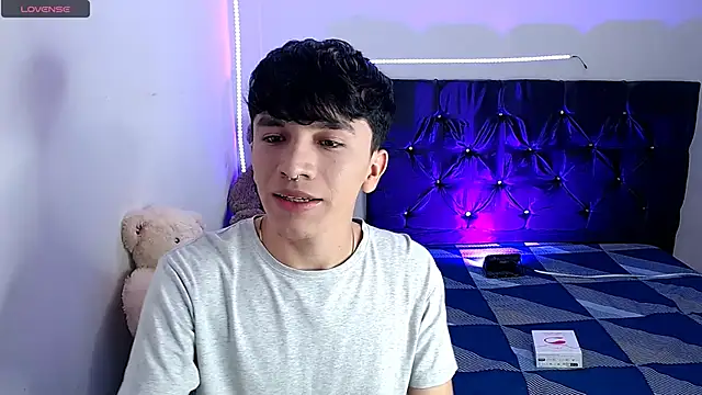 benji hoter online show from October 2025 10:23:01 PM