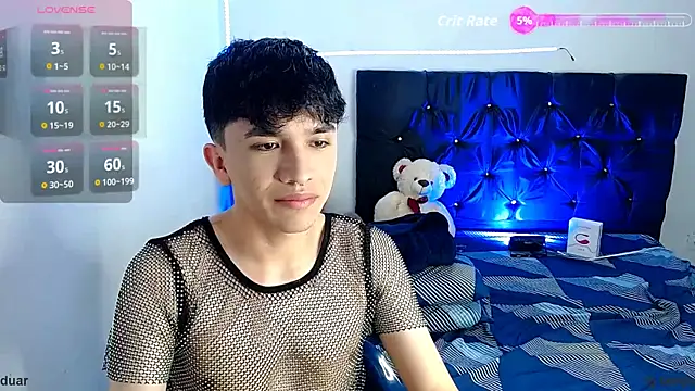 benji hoter online show from November 2025 08:31:02 PM