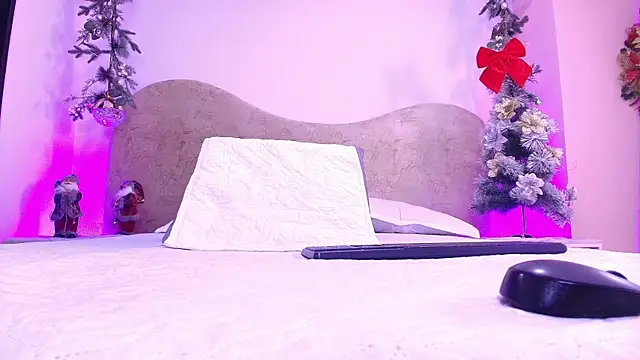 franyelimss online show from November 2025 07:14:01 PM