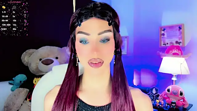 Snapshot of dollswit01 chatting on February 2025 11:24:01 PM dollswit01 online show from February 2025 11:24:01 PM