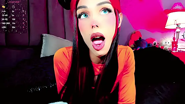 Snapshot of dollswit01 chatting on September 2025 10:43:01 PM dollswit01 online show from September 2025 10:43:01 PM