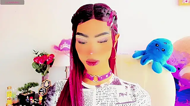 Snapshot of dollswit01 chatting on February 2025 08:56:01 PM dollswit01 online show from February 2025 08:56:01 PM