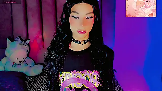 dollswit01 online show from April 2026 06:37:01 AM