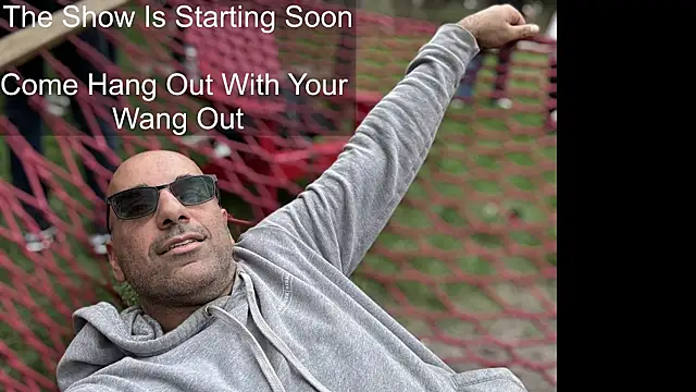 bear russian hunk online show from November 2025 04:10:01 PM