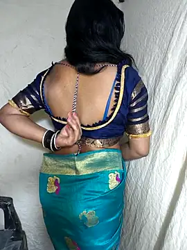 Snapshot of Lovely12streaming chatting on November 2025 10:47:01 PM Lovely12streaming online show from November 2025 10:47:01 PM