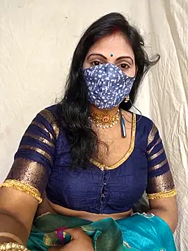 Snapshot of Lovely12streaming chatting on October 2025 09:14:02 PM Lovely12streaming online show from October 2025 09:14:02 PM