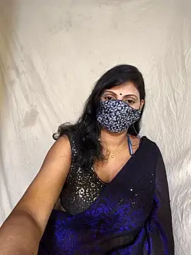 Snapshot of Lovely12streaming chatting on October 2025 08:45:01 PM Lovely12streaming online show from October 2025 08:45:01 PM