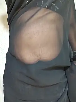 Snapshot of Lovely12streaming chatting on November 2025 07:29:01 PM Lovely12streaming online show from November 2025 07:29:01 PM