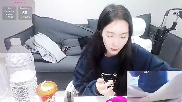 meow S2 online show from January 2025 07:41:02 AM