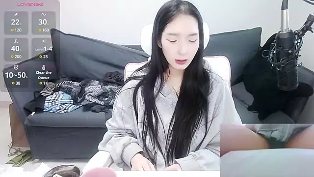 meow S2 online show from December 2024 07:06:02 AM