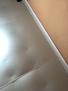 Snapshot of Sexyass242 chatting on November 2025 07:18:01 PM Sexyass242 online show from November 2025 07:18:01 PM