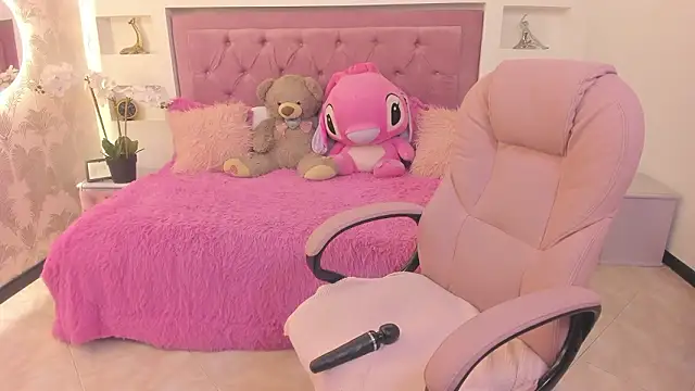 Maavca  online show from March 2026 08:30:01 PM