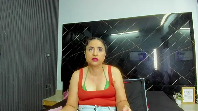 Yaya    11 online show from September 2025 04:29:01 AM