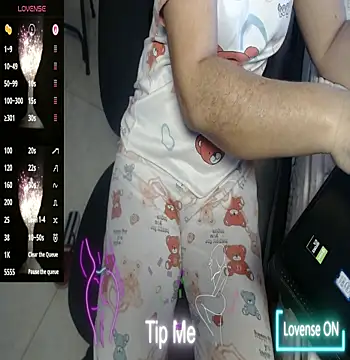 Yaya    11 online show from February 2026 11:02:01 PM