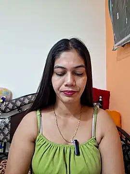 Garima G online show from March 2026 02:52:01 AM