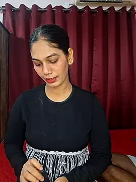 Garima G online show from December 2025 04:30:01 PM