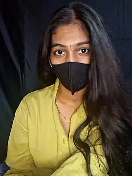 Garima G online show from December 2024 11:49:01 AM