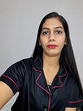 Garima G online show from December 2025 04:52:02 PM