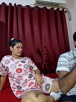 Garima G online show from December 2025 04:39:02 PM