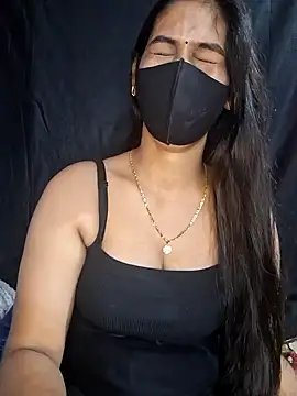 Garima G online show from December 2024 01:18:01 PM