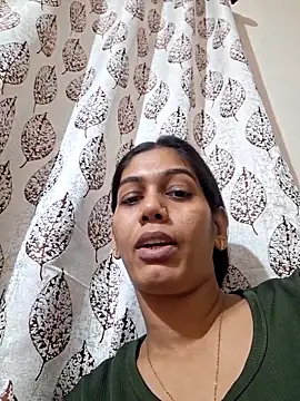 Garima G online show from November 2025 01:55:02 PM