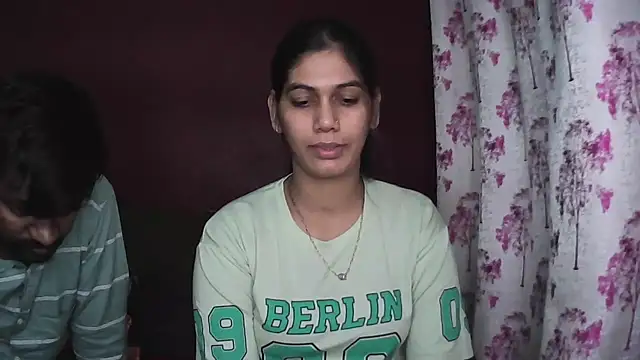 Garima G online show from January 2026 07:09:01 PM