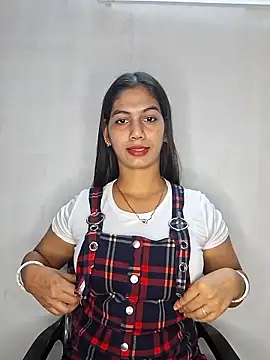 Garima G online show from February 2026 11:21:02 AM