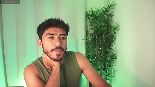 dam0n fr0st online show from April 2026 09:39:33 PM