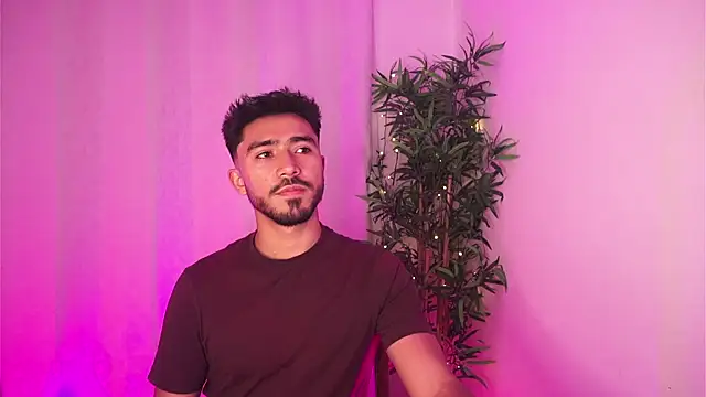 dam0n fr0st online show from April 2026 08:40:02 PM