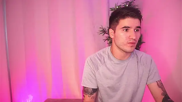 dam0n fr0st online show from February 2026 09:03:01 PM