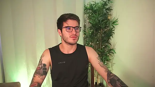 dam0n fr0st online show from March 2026 09:43:02 PM