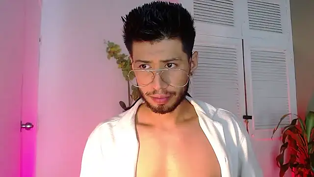 Colby brown03 online show from November 2025 07:35:01 PM