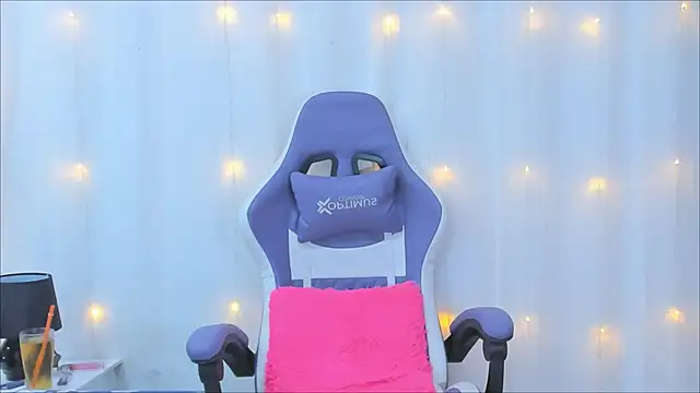 AnneGagner online show from February 2025 10:26:01 PM