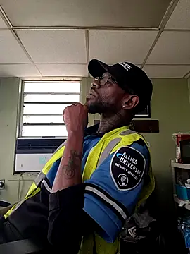 Snapshot of Txdarkmeat74 chatting on February 2026 06:50:01 PM Txdarkmeat74 online show from February 2026 06:50:01 PM