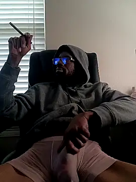 Snapshot of Txdarkmeat74 chatting on December 2025 02:15:02 PM Txdarkmeat74 online show from December 2025 02:15:02 PM