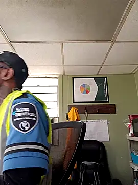 Snapshot of Txdarkmeat74 chatting on February 2026 06:40:02 PM Txdarkmeat74 online show from February 2026 06:40:02 PM