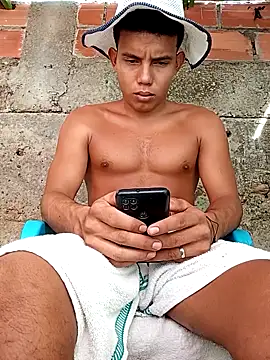 alex candela online show from October 2025 12:14:02 PM