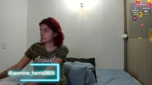 Snapshot of JasmineHarris chatting on October 2025 12:13:01 AM JasmineHarris online show from October 2025 12:13:01 AM