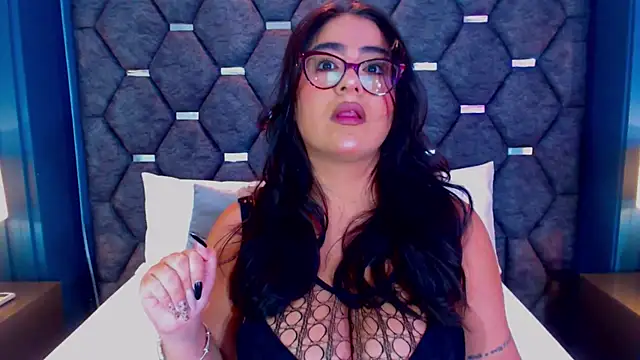 Snapshot of DevonPiers chatting on September 2025 12:09:02 PM DevonPiers online show from September 2025 12:09:02 PM