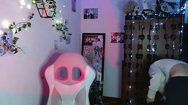 Snapshot of sweet_Samx chatting on December 2024 06:41:02 AM sweet Samx online show from December 2024 06:41:02 AM