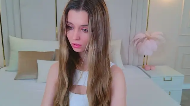 MarybethSnow online show from November 2025 05:14:02 PM