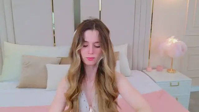 MarybethSnow online show from April 2026 05:06:02 PM